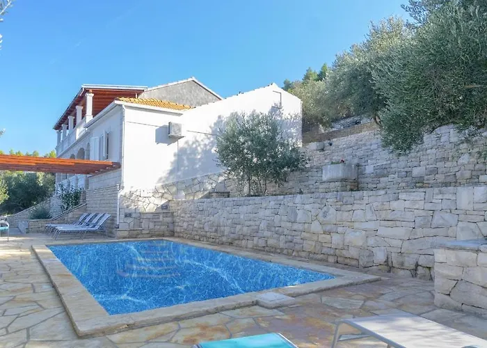 House Side Sunset بيت للعطل بريغراديكا