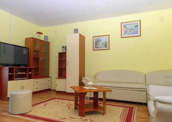 House Side Sunset 度假居